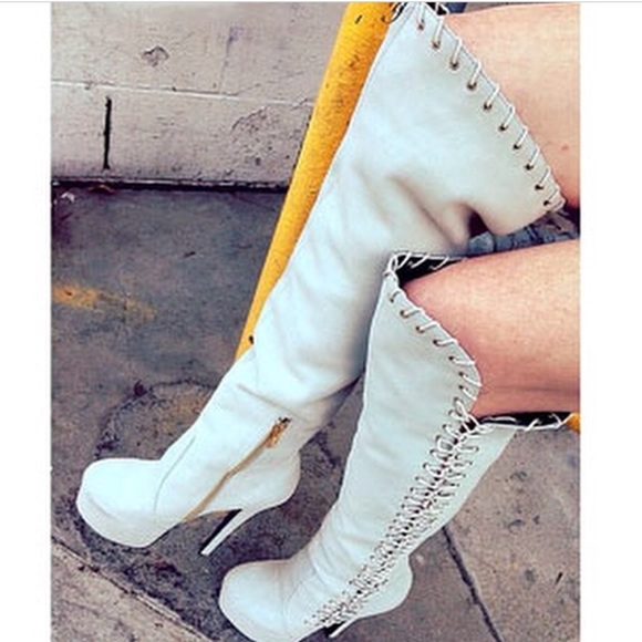 London Trash Shoes - Croix white suede boots by London trash